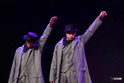 Popping机械舞boogaloo 西服Lockin表演加长POPPIN西装FUNKY外套,淘宝优惠券,粉丝福利购,淘宝优惠卷