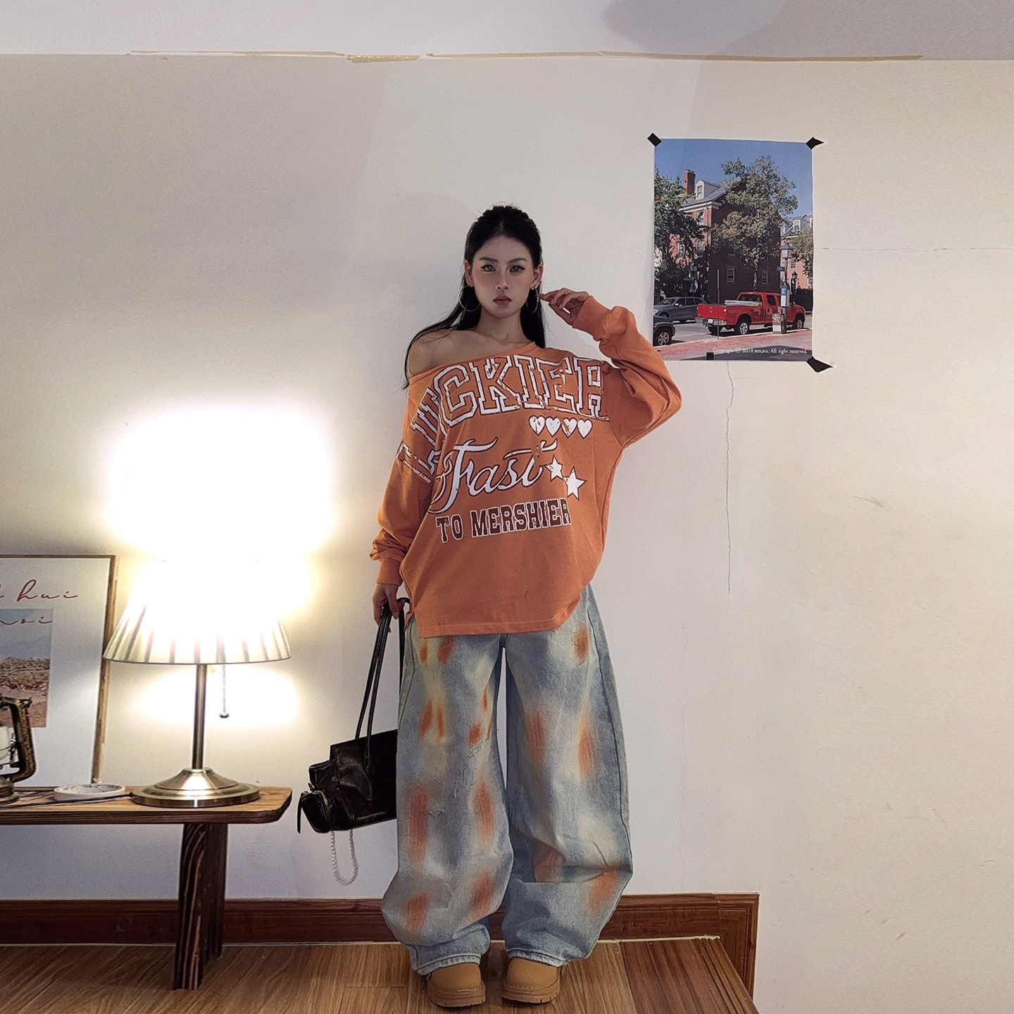 doubled美式复古辣妹斜领字母印花长袖卫衣女宽松露肩上衣打底衫,淘宝优惠券,粉丝福利购,淘宝优惠卷