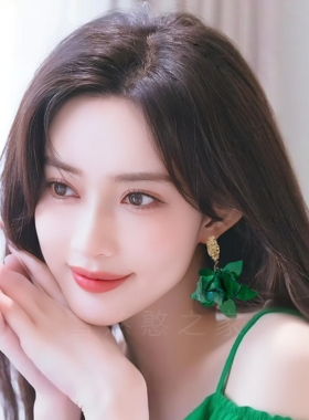 孟子义同款旅游度假绿色花朵耳环耳饰耳钉耳夹耳坠2025春夏新款女