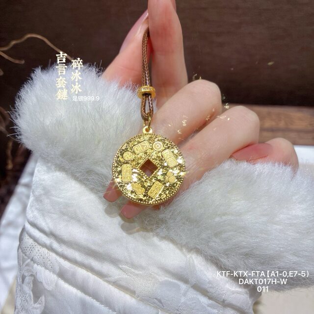 Pure silver 9999 pure silver broken ice ice coin lucky words necklace women's solid heart broken silver pendant new Chinese style girlfriend gift