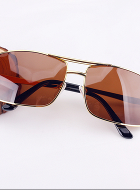 偏光太阳镜方形时尚防紫外线