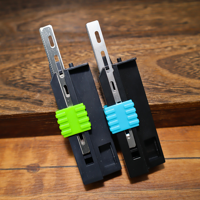 Japanese Feather Hairdressing Blade Grid Safety