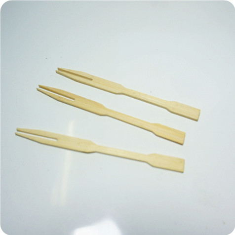 一次性水果叉子/竹子水果叉/竹制 竹子水果叉 袋装水果签80只包邮 - 图1