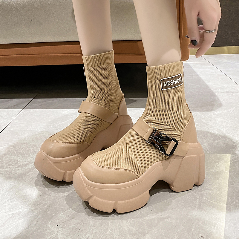 韩国马丁靴靴子超火短靴厚底高跟增高小个子新款机车弹力靴袜子鞋
