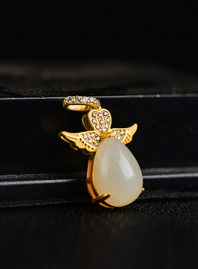 镶嵌守护天使翅膀十字链送礼吊坠