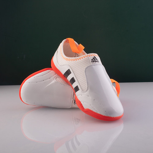 跆拳道鞋男女儿童款成人软底防滑牛筋耐磨无数训练鞋子透气初学者 - 图3