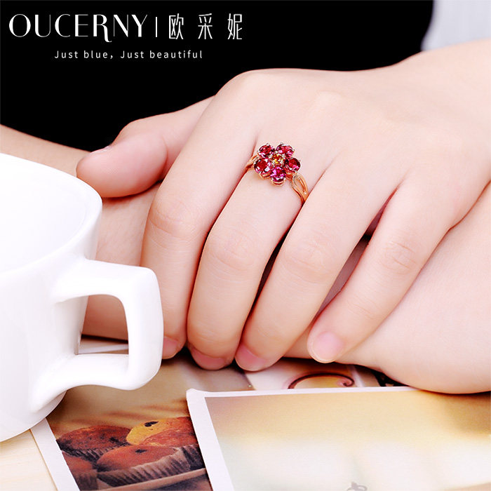 欧采妮红碧玺花瓣18k玫瑰金女戒 oucerny欧采妮手饰