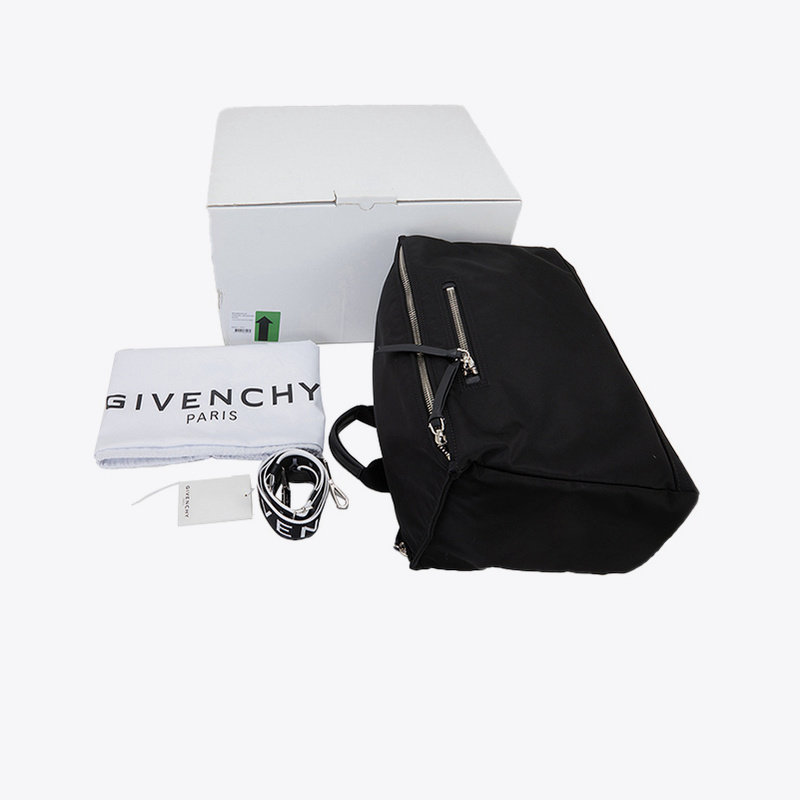 givenchy男士手提bk5006k0ax斜挎包 万奢城男士包袋