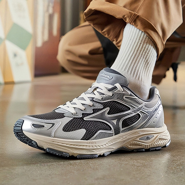 Mizuno Mizuno shock-absorbing running shoes men's shoes women's shoes winter new RACER S sports shoes lightweight running shoes