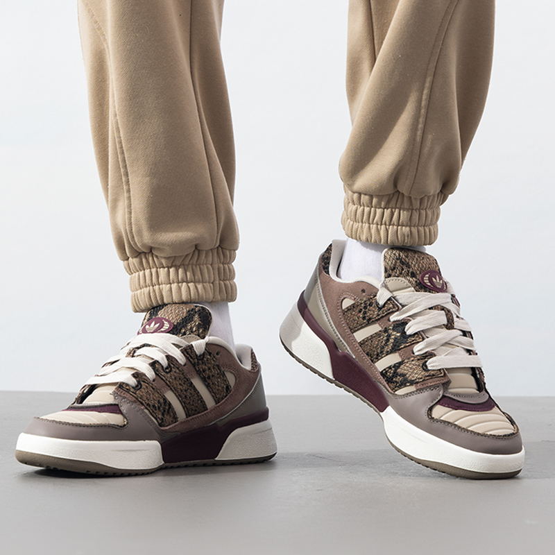 阿迪达斯三叶草复古休闲鞋男鞋冬季新款FORUM2000板鞋轻便运动鞋 - 图1