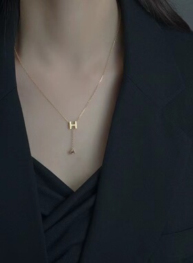 925纯银项链女H字母轻奢小众设计感2023年新款潮气质毛衣链锁骨链