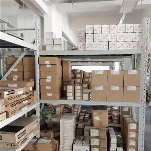 1FL6054-2AF21-2MB1 SIMOTICS S-1FL6工作电压230 V 3AC PN - 图1