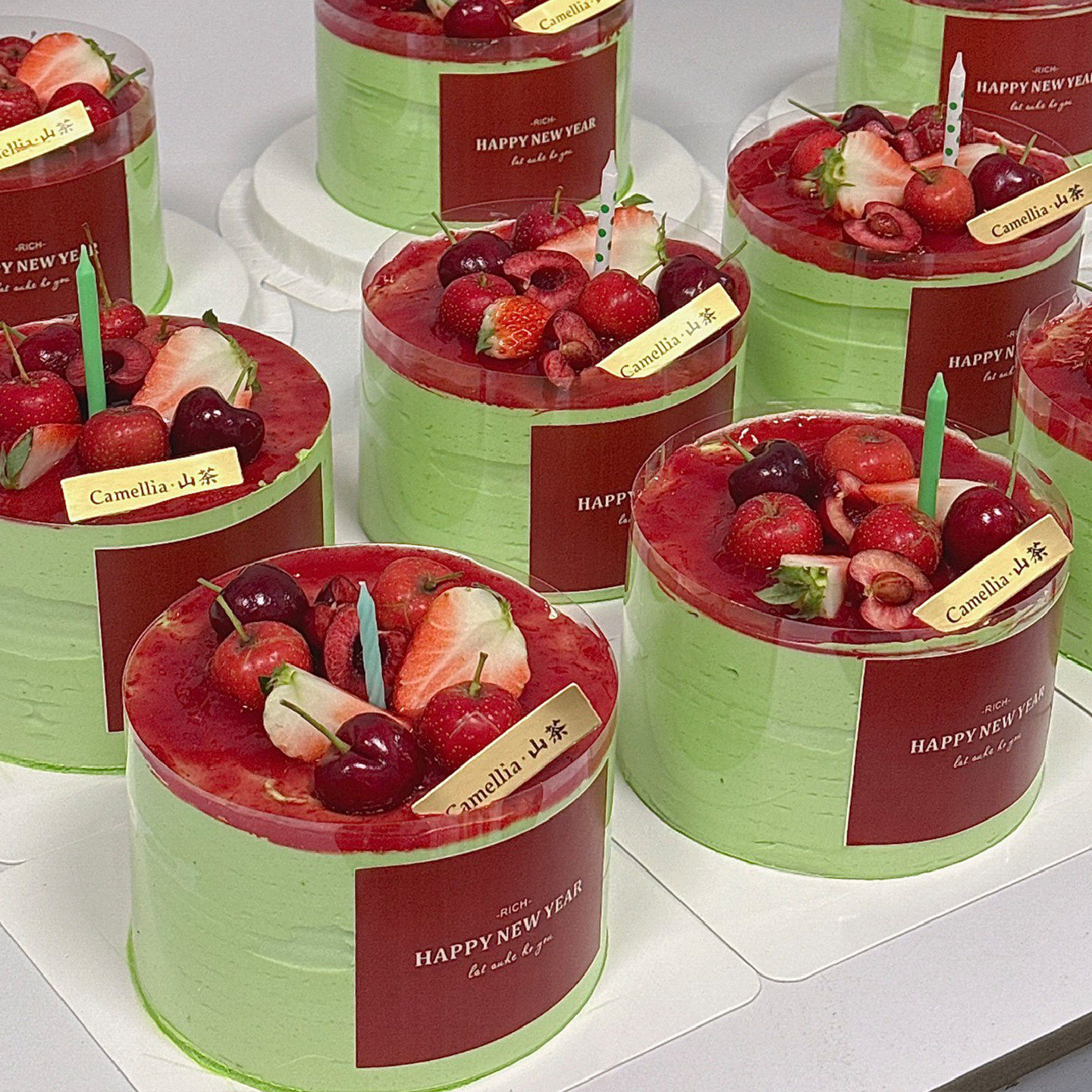 复古2026新年除夕夜仪式感草莓酱蛋糕装饰透明围边新年数字英文贴,淘宝优惠券,粉丝福利购,淘宝优惠卷