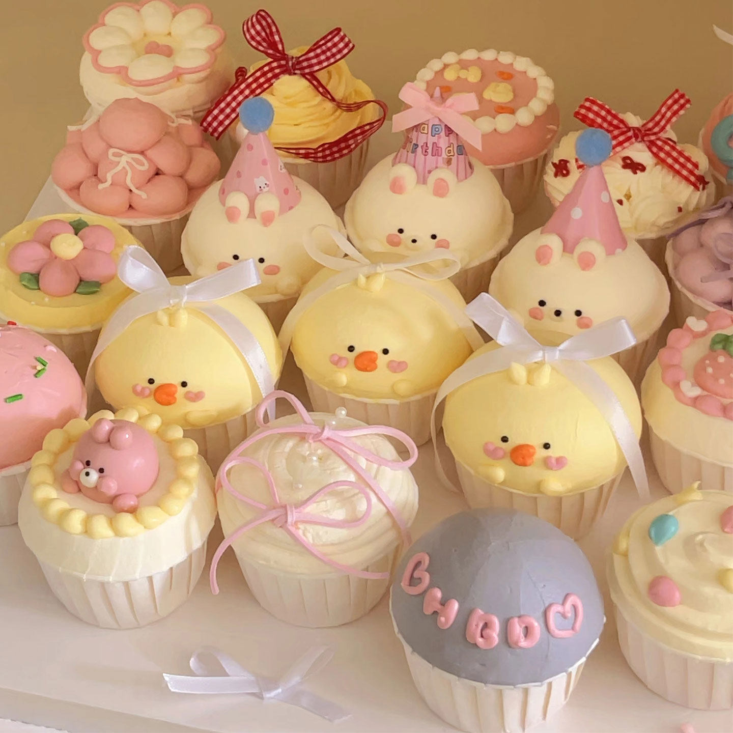 卡通多巴胺可爱小动物奶油蛋糕装饰蝴蝶结丝带纸杯甜品烘培配件,淘宝优惠券,粉丝福利购,淘宝优惠卷