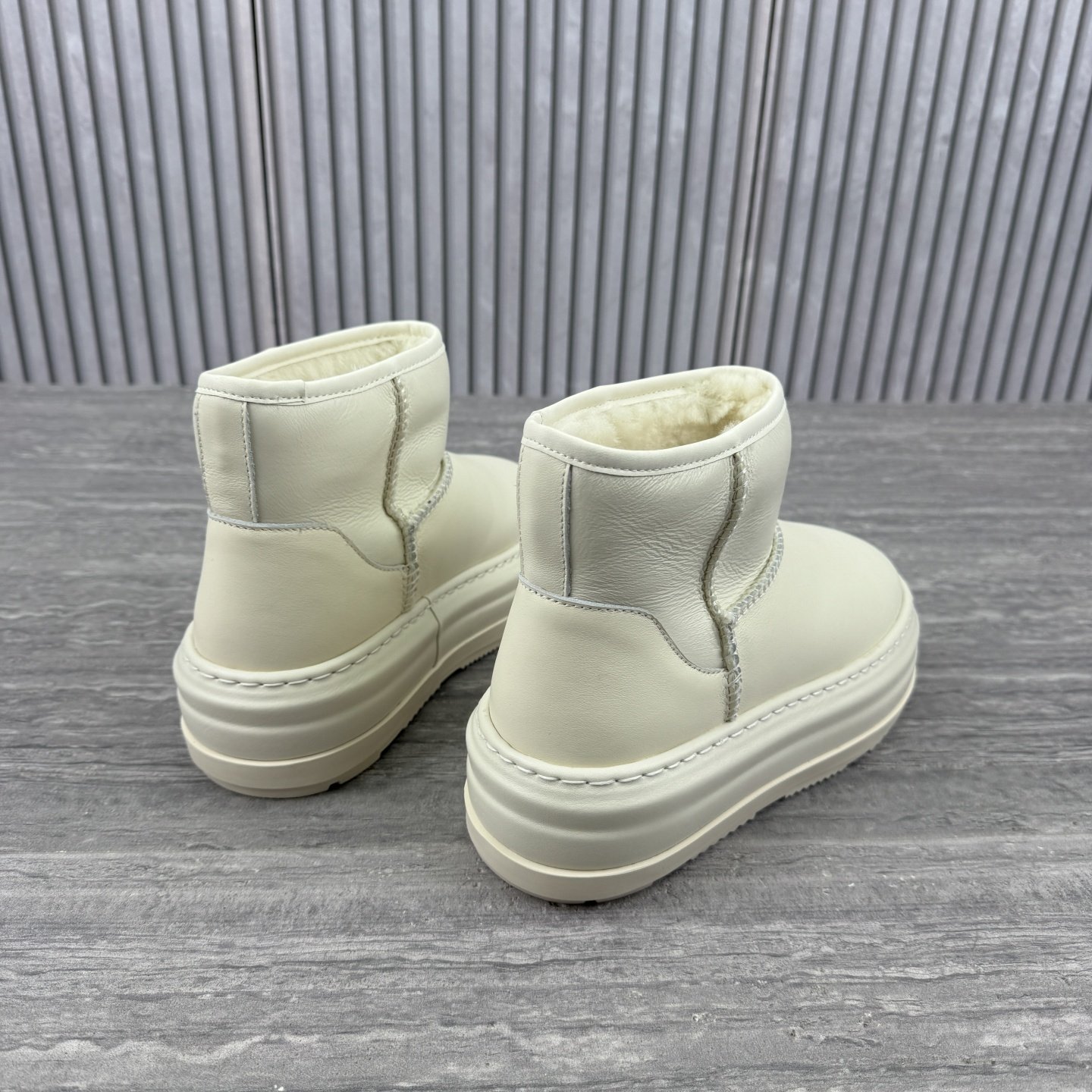 乐魔2025冬季新款欧洲站欧货真皮女厚底松糕底加绒羊毛雪地靴短靴,淘宝优惠券,粉丝福利购,淘宝优惠卷