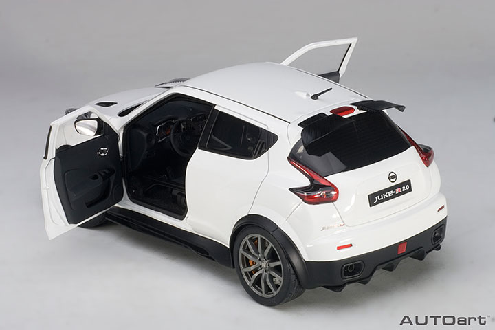 AUTOart奥拓1:18尼桑NISSAN JUKE-R 2.0原厂车模仿真汽车模型摆件 - 图2