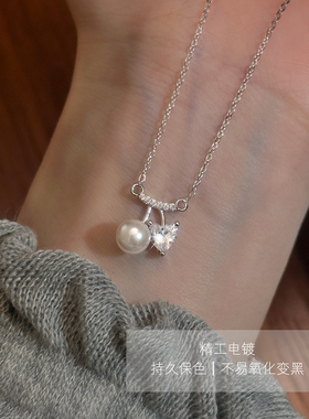 樱桃珍珠项链女S925纯银轻奢吊坠锁骨链简约时尚百搭