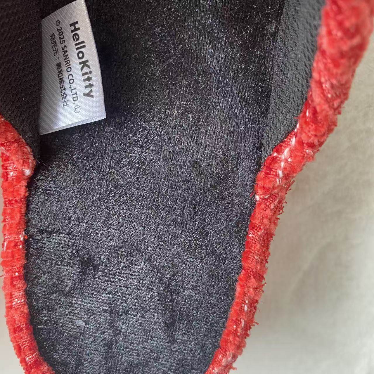 日本售3400日元 kitty重工刺绣女士坡跟地板拖鞋室内鞋居家鞋,淘宝优惠券,粉丝福利购,淘宝优惠卷