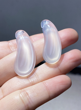 纤纤素手天然白冰玉髓玛瑙福瓜吊