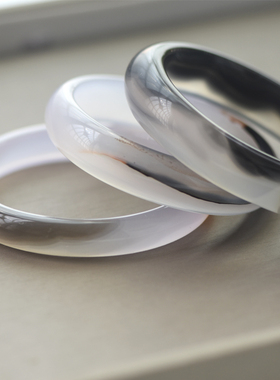 国风玉镯女玛瑙原色镯子天然