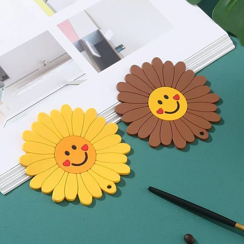 向日葵隔热垫硅胶杯垫家用耐高温餐桌防烫碗垫创意收纳隔热垫子,淘宝优惠券,粉丝福利购,淘宝优惠卷