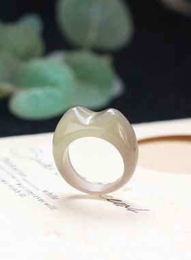 原创时尚和田玉烟紫猫耳朵戒指