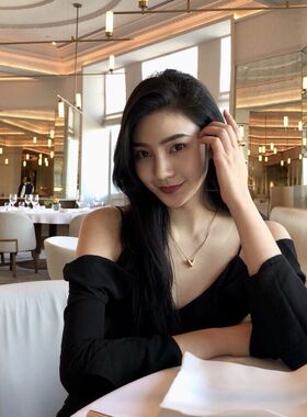 vilingwei18k玫瑰金v女性感吊坠