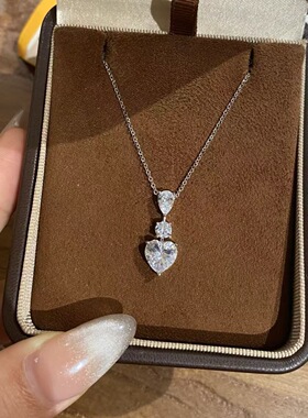 S925银爱心水滴钻项链女 轻奢小众设计感锁骨链 精致闪钻百搭颈链