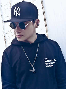 复古男士生肖鸡钛钢单身风毛衣链