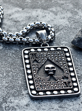 嘻哈骷髅黑桃A扑克项链男钛钢潮