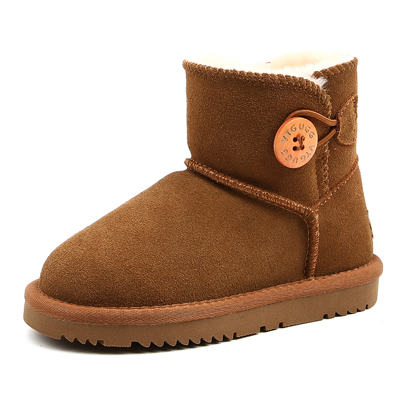 Fashionable cowhide children's fur integrated snow boots for men, women, large, medium and small children's shoes cotton shoes to keep warm