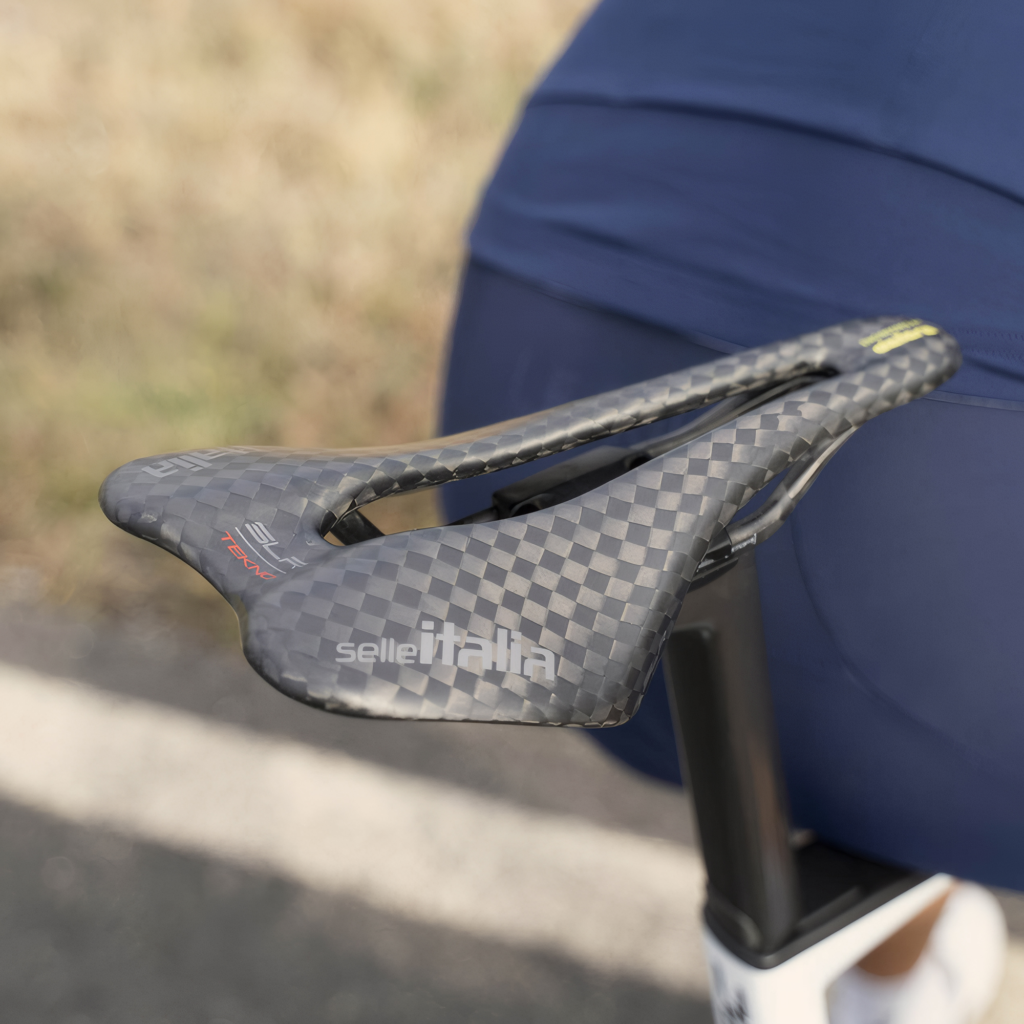 意大利 Selle italia SLR BOOST短鼻公路车坐垫超轻碳弓中空鞍座 - 图2