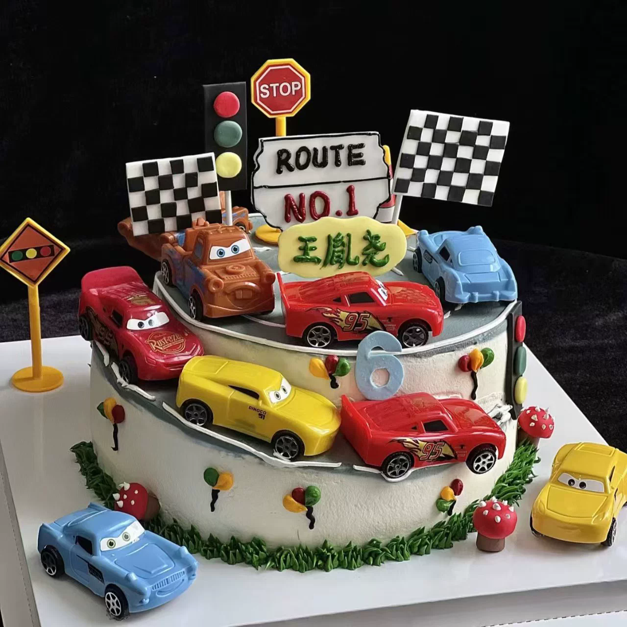 汽车总动员烘焙蛋糕装饰摆件闪电麦昆卡通回力车汽车儿童生日插件,淘宝优惠券,粉丝福利购,淘宝优惠卷