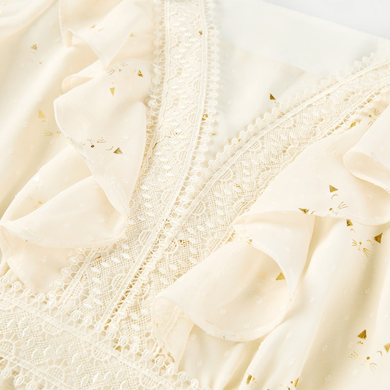  百达依莉连衣裙