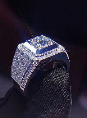 仿真订婚钻戒莫桑石轻奢