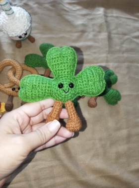 手工钩织针织爱心彩虹三叶草书包背包挂件挂绳钥匙扣jellycat
