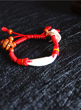 儿童桃木生肖朱砂原创设计风手链