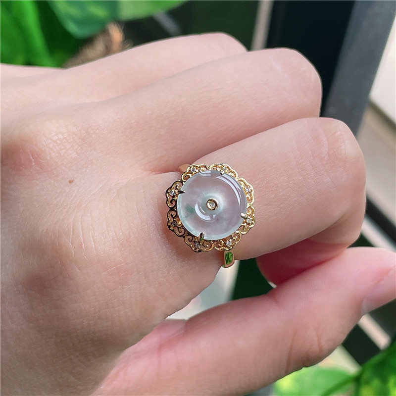 New product in September: Hongyu Jadeite 18k gold inlaid ice seed glowing green safety buckle exquisite ring A940908