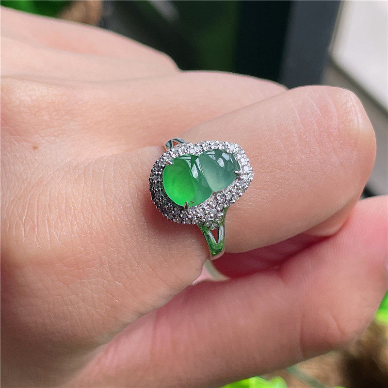 New product in September Hongyu Jadeite 18k gold inlaid ice seed ice sun green fortune gourd exquisite ring A510916
