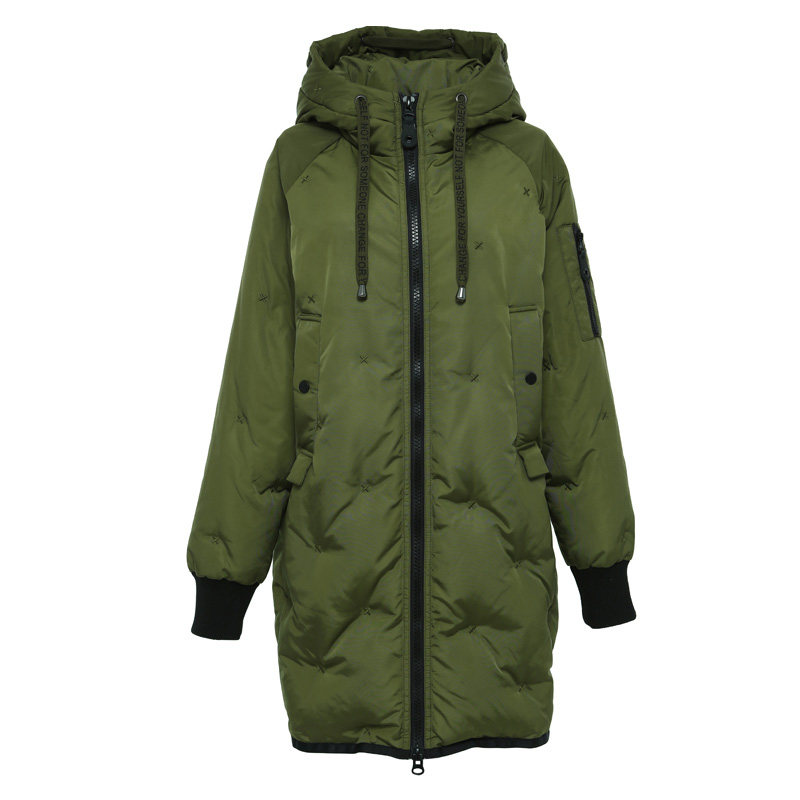  艾格银座羽绒服