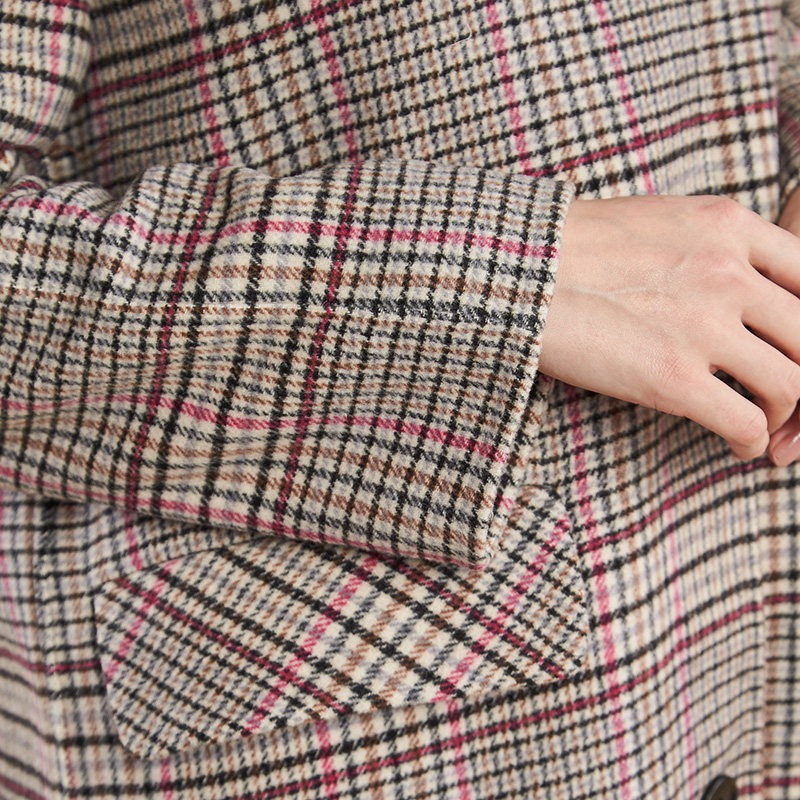  艾格银座毛呢外套