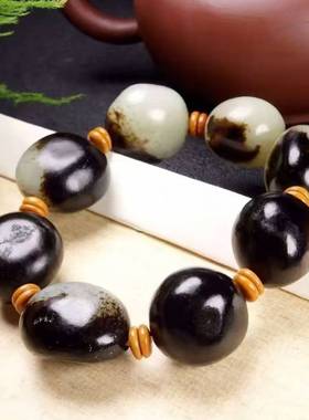 白玉带黑皮原石籽料手串手链