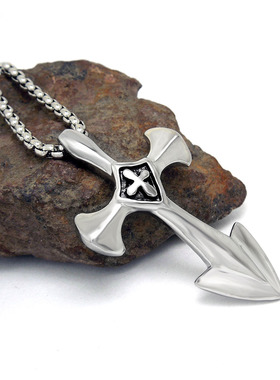 AH7钛钢十字架宝剑男士吊坠项链 时尚哥特风流行配饰品男友情人节