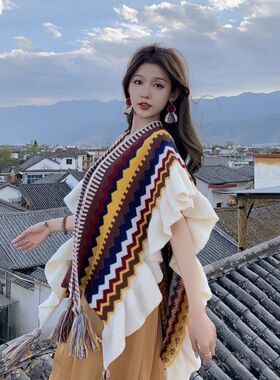 云南丽江民族风披肩女沙漠旅游