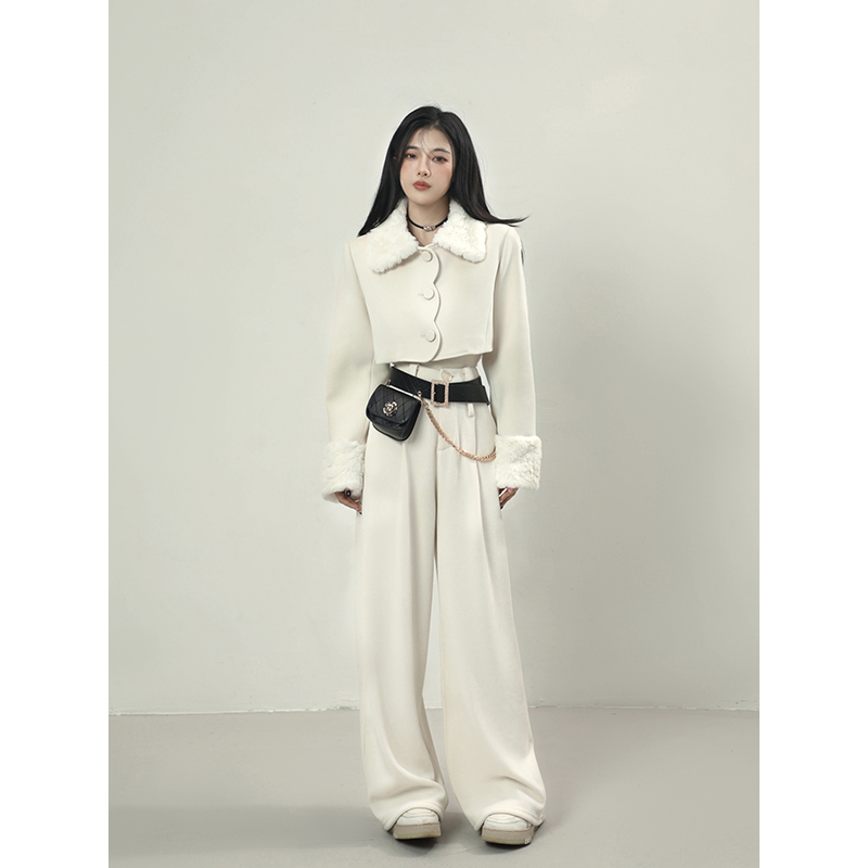 2toyoung北海道恋人 白色毛呢套装女冬季高级感上衣半身裙两件套