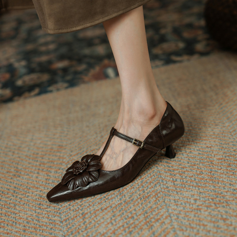 韩版新款真皮羊皮花朵单鞋女T带丁字鞋中跟细跟扣带百搭软皮40码,淘宝优惠券,粉丝福利购,淘宝优惠卷