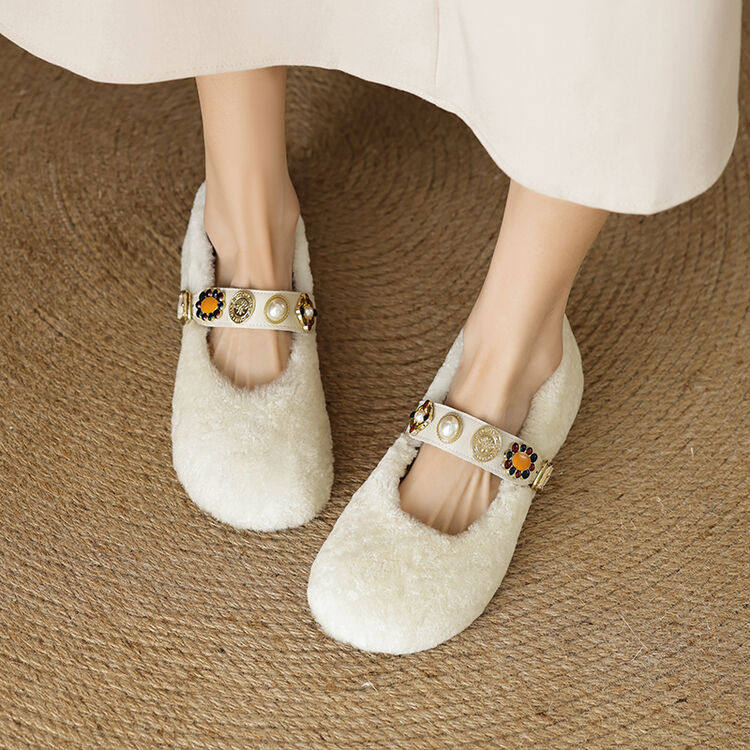 巨好看~加绒单鞋女羊毛一体低跟平底一字带金属扣保暖圆头办公室,淘宝优惠券,粉丝福利购,淘宝优惠卷