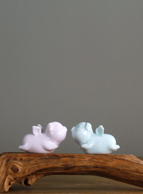 陶瓷飞猪掌上明珠粉色影青摆件