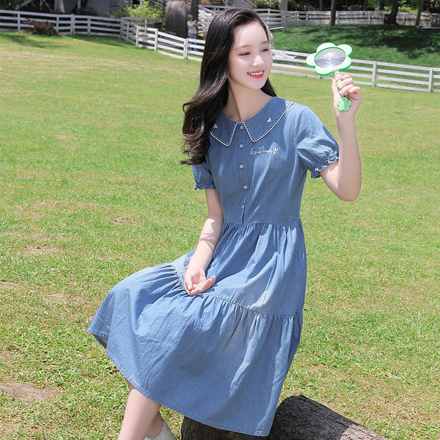 Girls' denim skirts for middle school students