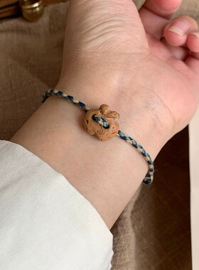 手工水果桃芯红绳k手镯蛇年,年出生年,红绳手镯,纯手工编织手镯